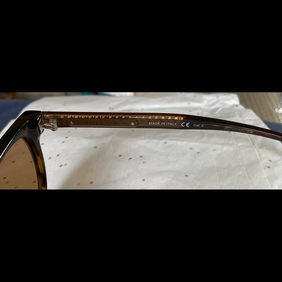 Botegga Veneta “Havana” dark tortoise sunglasses - Picture 5 of 9